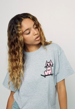 KITTY SKATE GREY TEE