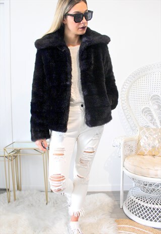 VINTAGE FAUX FUR COAT