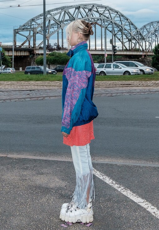 garment image