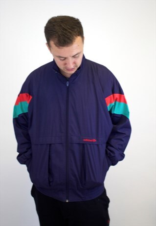 VINTAGE ADIDAS JACKET.