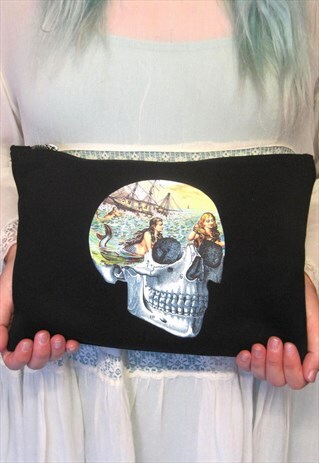 MERMAID SKULL CLUTCH BAG