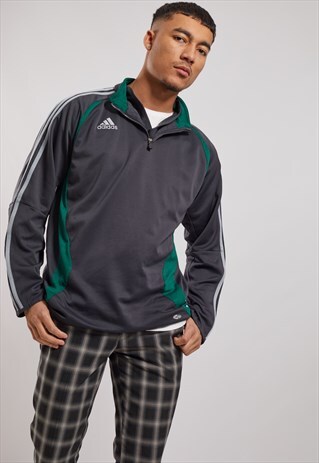 VINTAGE ADIDAS 1/4 ZIP SWEATSHIRT