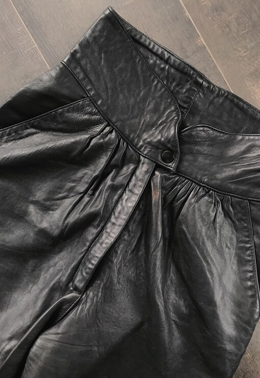 garment image