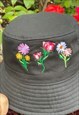 YOLOTUS FLOWERS EMBROIDERY BUCKET HAT IN BLACK