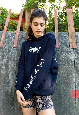 TAGS PRINTED SWEATSHIRT - BLACK