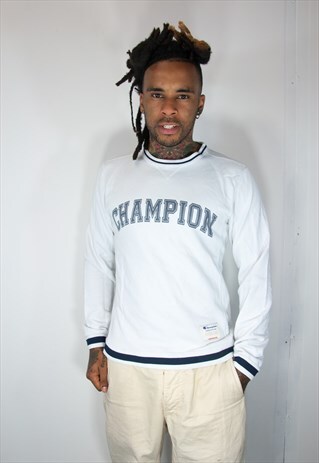 WHITE CHAMPION VINTAGE SWEATSHIRT