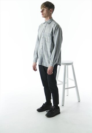 FLANNEL GRAY SHIRT / MENS PLAID BUTTON UP