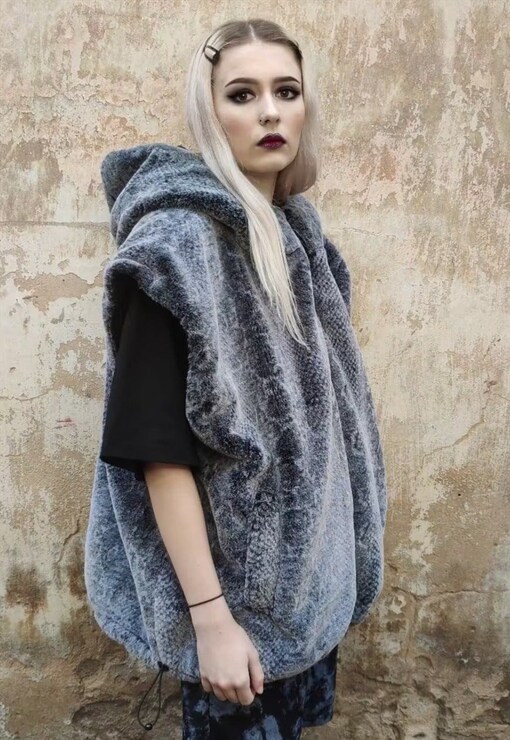 garment image