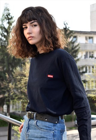 VINTAGE UNISEX BLACK LEVI'S SWEATSHIRT WITH LOGO