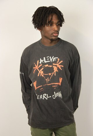 VINTAGE BAND TSHIRT