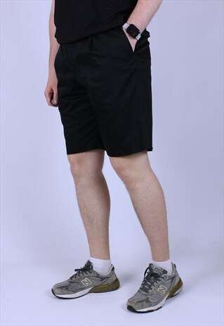 VINTAGE BURBERRY GOLF CLASSIC SHORT
