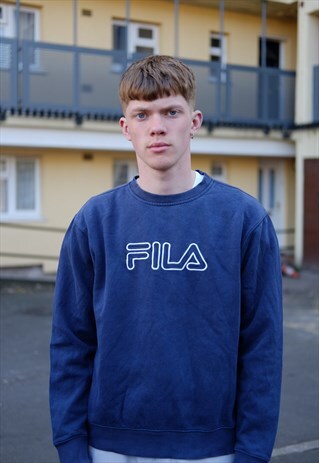 90S VINTAGE FILA SPELLOUT JUMPER