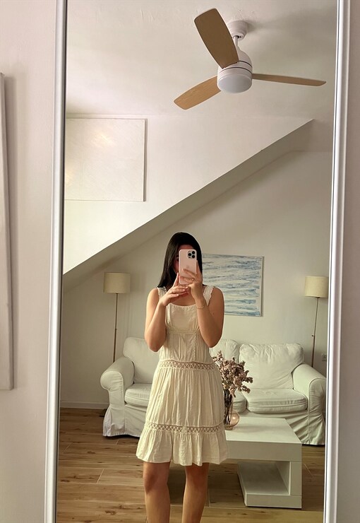 garment image