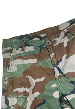 Carhartt vintage Y2K camo cargo shorts 