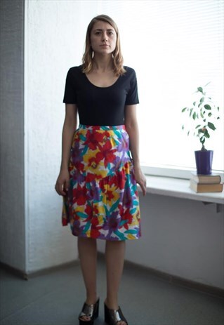 VINTAGE 80'S MULTI COLOUR HIGH WAISTED SKIRT