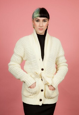 VINTAGE CREAM GRANNY STYLE CARDIGAN