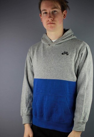 VINTAGE NIKE SB HOODIE IN GREY WITH EMBROIDERY