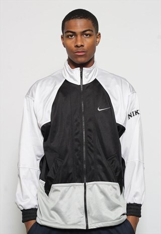 VINTAGE NIKE TRACK JACKET BLACK
