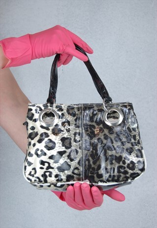 Vintage y2k old leather style small purse in leopard black 