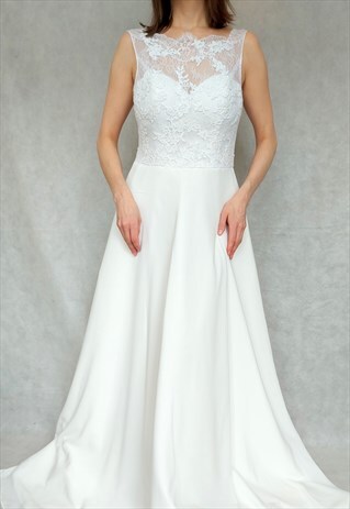 VINTAGE WHITE ELEGANT WEDDING DRESS, MEDIUM SIZE
