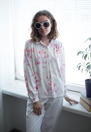 VINTAGE 80'S WHITE PASTEL FLOWER PRINT LONG SLEEVED SHIRT