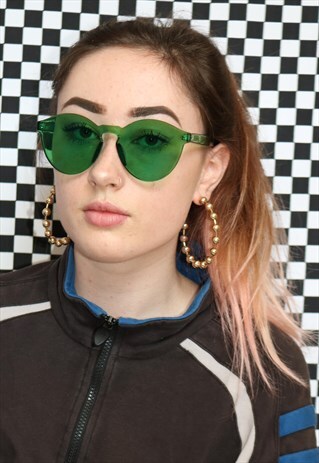 DREAMING TINTED SUNGLASSES IN GREEN