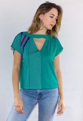 VINTAGE 90'S CUT OUT T-SHIRT
