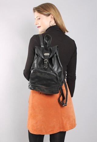 VINTAGE 90S BLACK FAUX LEATHER BACKPACK RUCKSACK