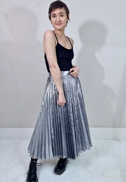 Vintage 70's Silver Metallic Chelsea Girl Pleated Midi Skirt