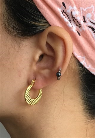 GOLD FLAT MINI HOOPS EARRINGS