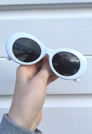 WOMENS VINTAGE STYLE WHITE BLACK OVAL SUNGLASSES KURT COBAIN