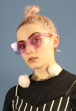 STATEMENT TINTED SUNGLASSES IN PURPLE