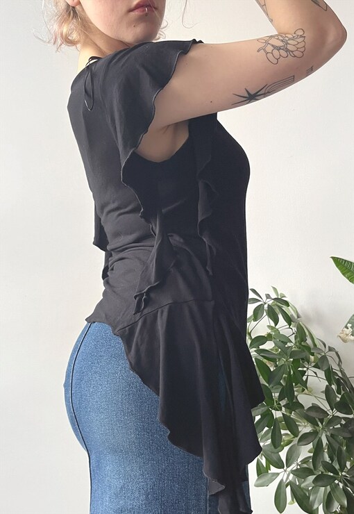 garment image