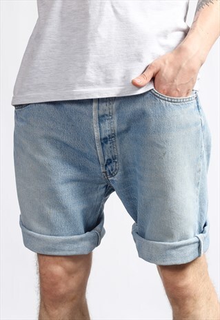 VINTAGE LEVI'S DENIM SHORTS