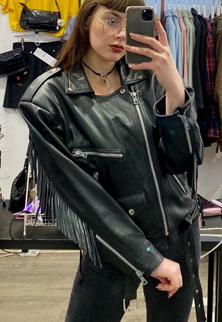 VINTAGE 90S LEATHER JACKET FRINGED IN BLACK WITH BELT