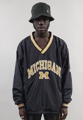 VINTAGE 90'S CHAMPION NAVY/ YELLOW NYLON SWEATSHIRT