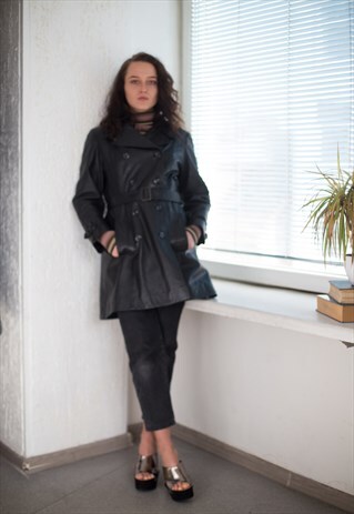 VINTAGE LEATHER DOUBLE BREASTED TRENCH COAT IN BLACK
