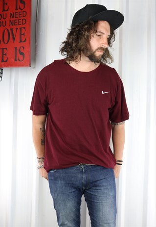 VINTAGE NIKE OVERSIZED T SHIRT