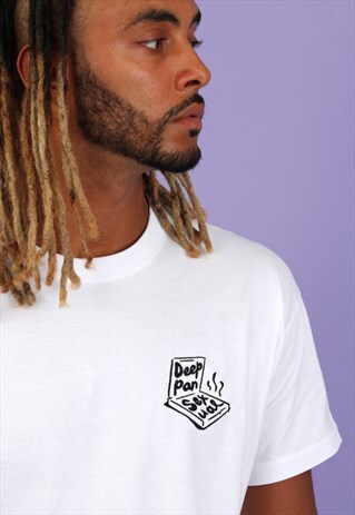 TSHIRT IN WHITE WITH EMBROIDERED DEEP PAN SEXUAL
