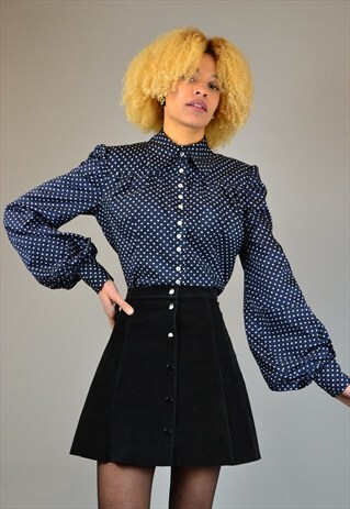 VINTAGE 80'S HEART PRINT BLOUSE
