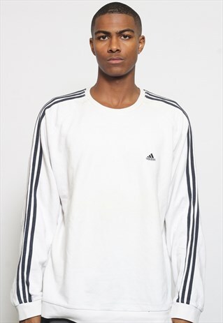 VINTAGE ADIDAS SWEATSHIRT