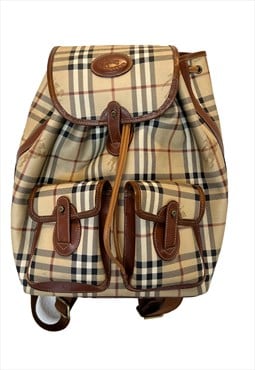 Vintage Burberry backpack with leather novacheck print.