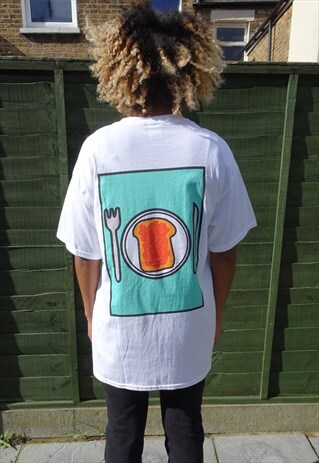 ILLUSTRATED BACK PRINT T-SHIRT