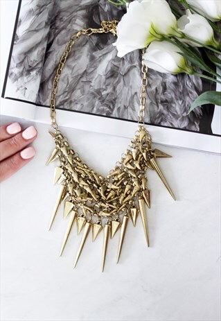GOLD SPIKE CHUNKY STATEMENT NECKLACE