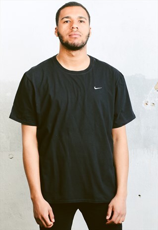 VINTAGE NIKE T-SHIRT