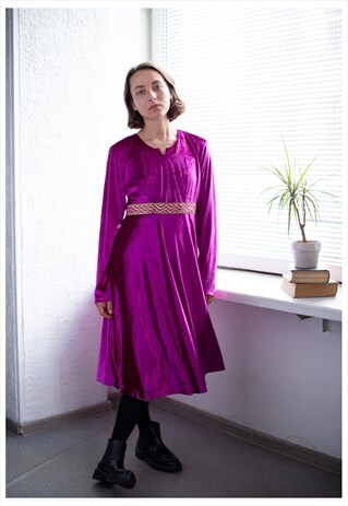 VINTAGE 80'S MIDI HOT PINK VELVET LONG SLEEVED DRESS