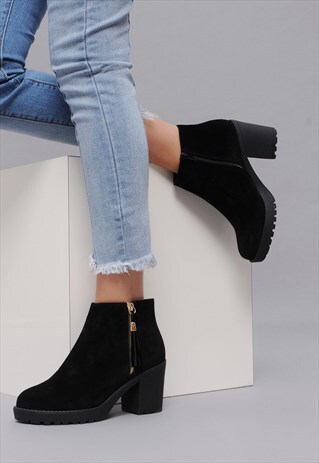 BLACK TASSEL ZIP SUEDE ANKLE BOOTS