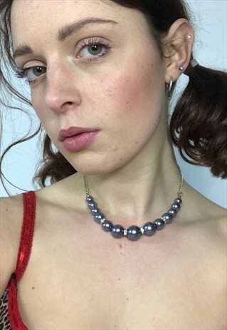 VINTAGE 90S PURPLE PEARL BEAD RHINESTONE NECKLACE