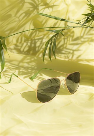 GREEN TINT AVIATOR SUNGLASSES