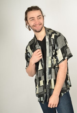 VINTAGE ABSTRACT CRAZY PATTERED FESTIVAL SHIRT